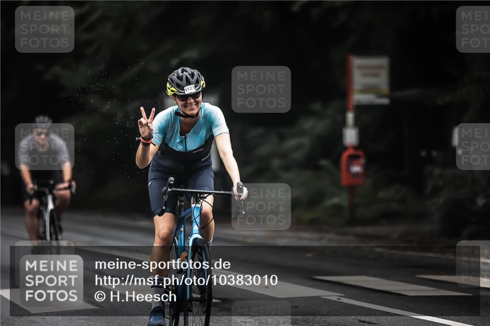 13.09.2026 - Stadtparktriathlon H.Heesch http://msf.ph/oto/10383010 13.09.2026 12:30:49 Radfahren 961, 1127 meine-sportfotos.de