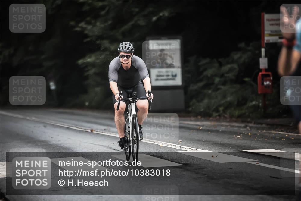 13.09.2026 - Stadtparktriathlon H.Heesch http://msf.ph/oto/10383018 13.09.2026 12:30:50 Radfahren 961, 1127 meine-sportfotos.de