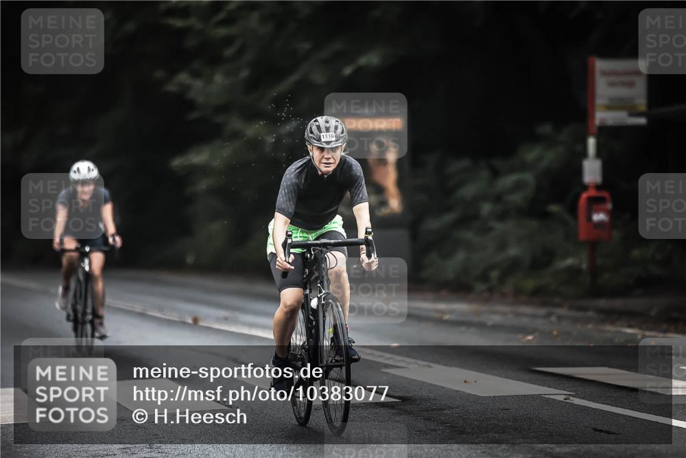 13.09.2026 - Stadtparktriathlon H.Heesch http://msf.ph/oto/10383077 13.09.2026 12:31:02 Radfahren 1069, 1070, 1116 meine-sportfotos.de
