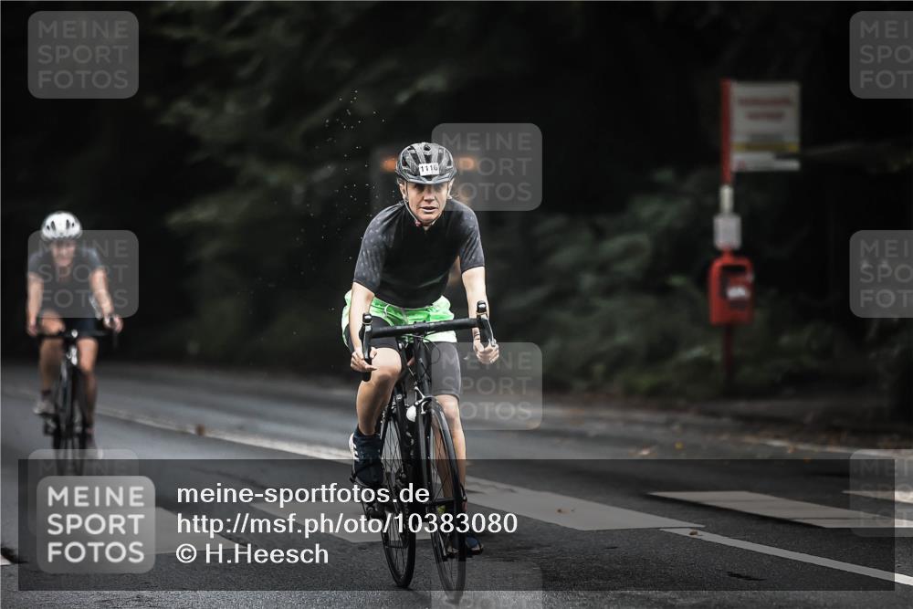 13.09.2026 - Stadtparktriathlon H.Heesch http://msf.ph/oto/10383080 13.09.2026 12:31:03 Radfahren 1069, 1070, 1116 meine-sportfotos.de