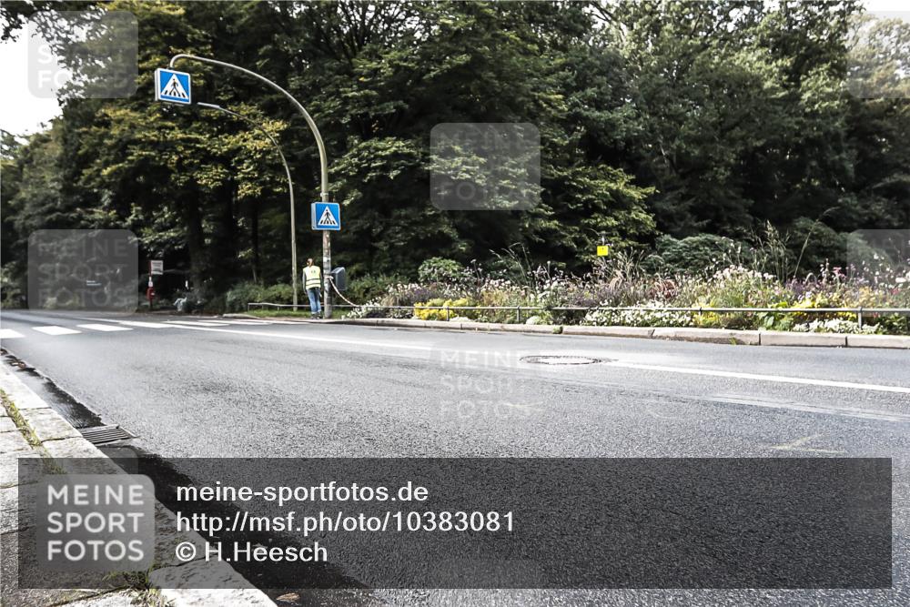 13.09.2026 - Stadtparktriathlon H.Heesch http://msf.ph/oto/10383081 13.09.2026 11:15:32 Radfahren 478, 677, 707 meine-sportfotos.de