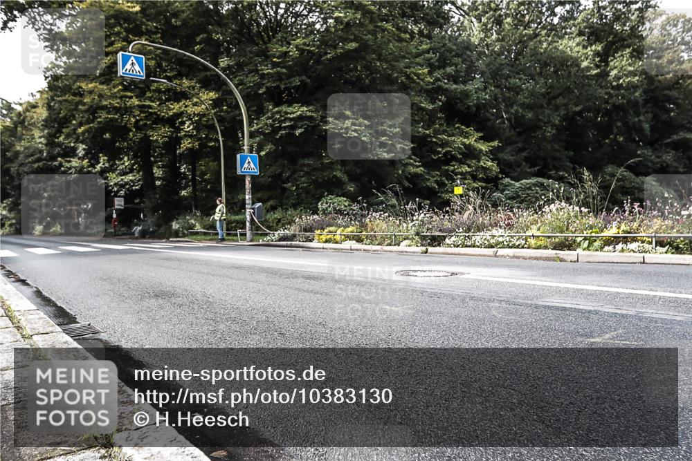 13.09.2026 - Stadtparktriathlon H.Heesch http://msf.ph/oto/10383130 13.09.2026 11:15:38 Radfahren  meine-sportfotos.de
