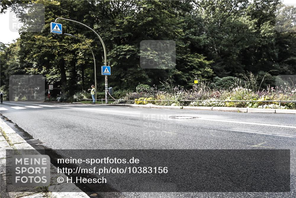 13.09.2026 - Stadtparktriathlon H.Heesch http://msf.ph/oto/10383156 13.09.2026 11:15:40 Radfahren  meine-sportfotos.de