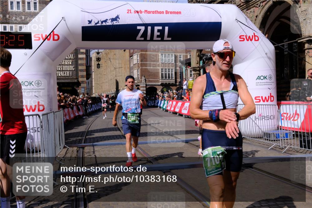 13.09.2026 - 21. swb-Marathon Bremen Tim E. http://msf.ph/oto/10383168 13.09.2026 13:19:13 Ziel 307, 2007, 4916, 5277, 6310, 7104, 7154, 7163, 7602, 7647, 7686, 7791, 9512, 13184 meine-sportfotos.de