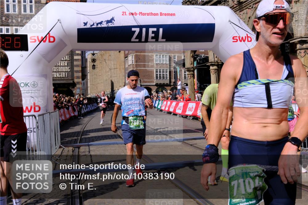 13.09.2026 - 21. swb-Marathon Bremen Tim E. http://msf.ph/oto/10383190 13.09.2026 13:19:14 Ziel 307, 2007, 4857, 4916, 5277, 6310, 7104, 7154, 7163, 7602, 7647, 7686, 7791, 9512, 13184 meine-sportfotos.de