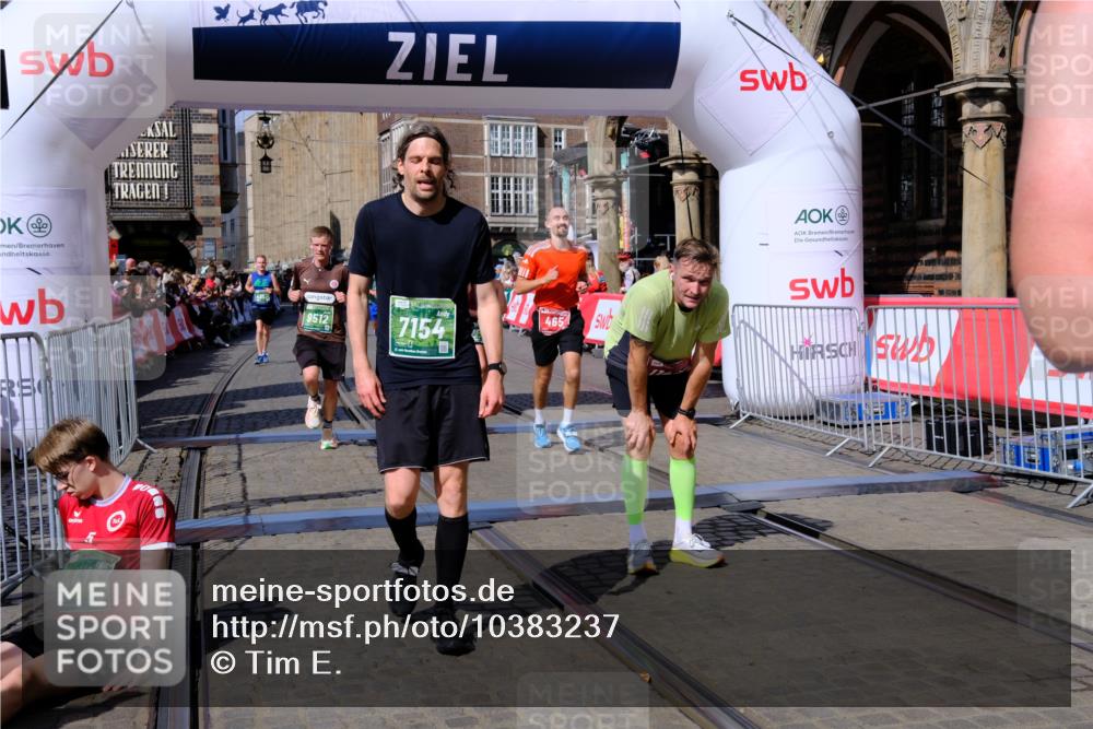 13.09.2026 - 21. swb-Marathon Bremen Tim E. http://msf.ph/oto/10383237 13.09.2026 13:19:24 Ziel 189, 666, 1599, 2007, 2390, 2535, 4819, 4857, 5172, 6137, 6310, 6633, 7154, 7647, 7686, 7791, 9512, 13184 meine-sportfotos.de