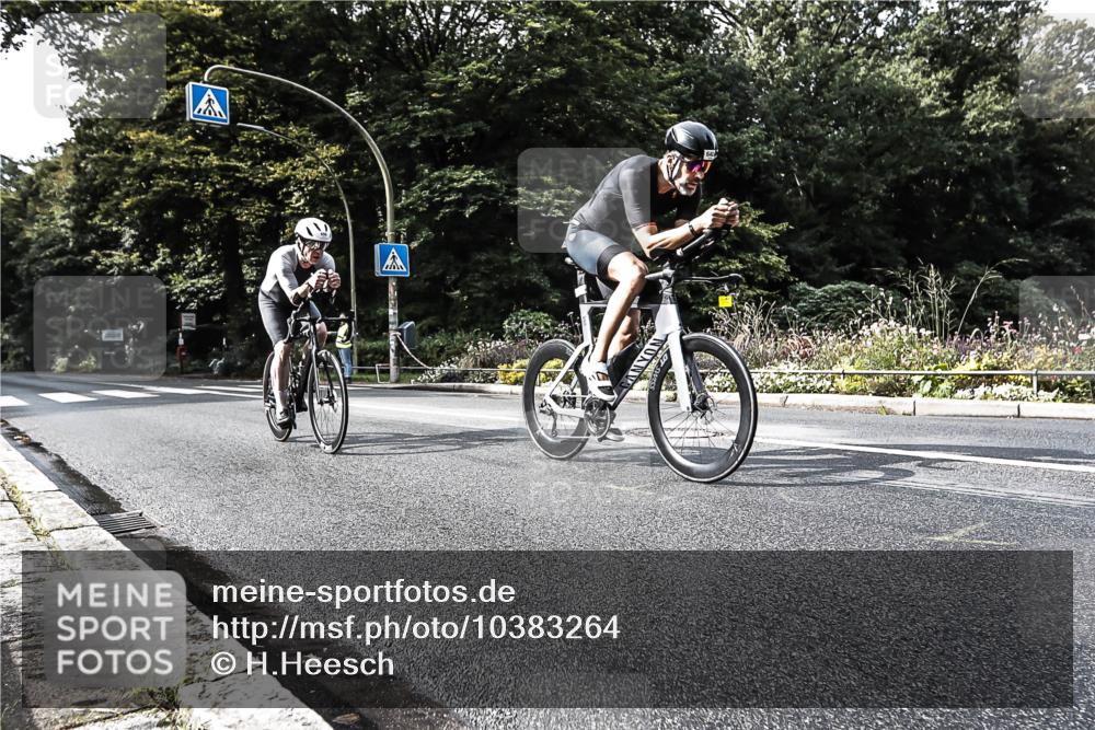 13.09.2026 - Stadtparktriathlon H.Heesch http://msf.ph/oto/10383264 13.09.2026 11:15:49 Radfahren 640, 698 meine-sportfotos.de