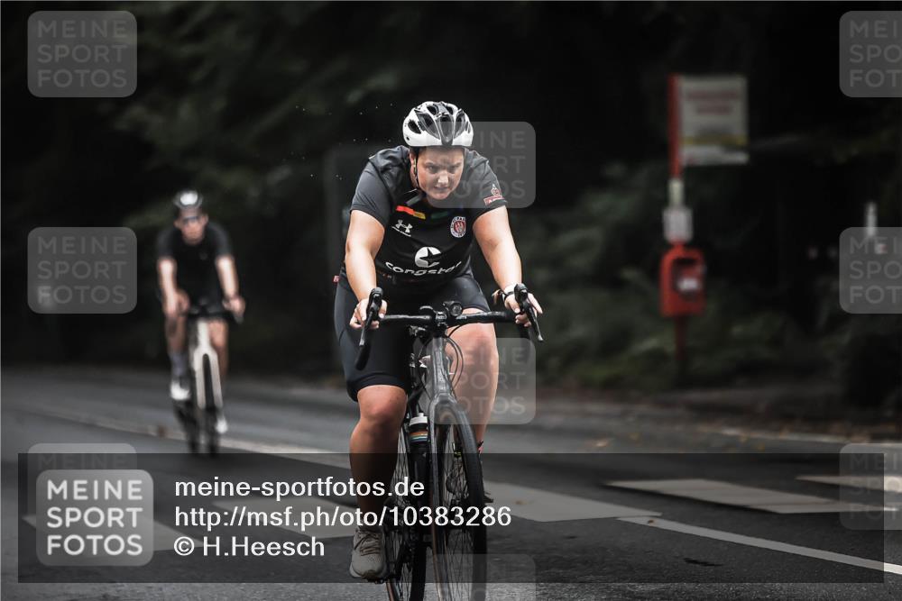 13.09.2026 - Stadtparktriathlon H.Heesch http://msf.ph/oto/10383286 13.09.2026 12:31:39 Radfahren 969, 1044, 1049, 1084, 1135, 1160 meine-sportfotos.de