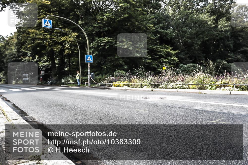 13.09.2026 - Stadtparktriathlon H.Heesch http://msf.ph/oto/10383309 13.09.2026 11:15:52 Radfahren 640, 698 meine-sportfotos.de