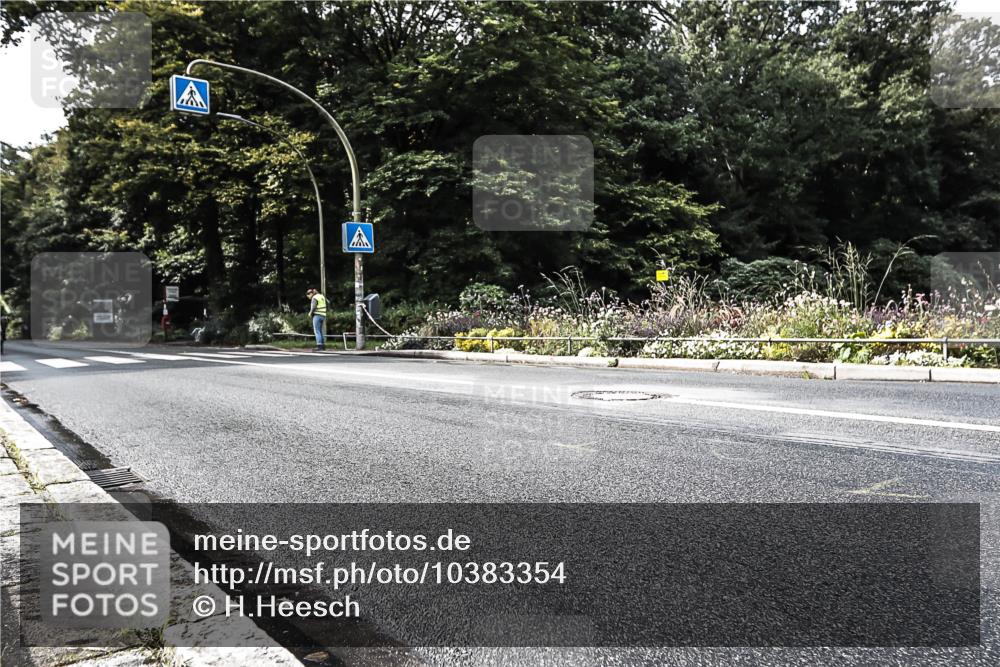 13.09.2026 - Stadtparktriathlon H.Heesch http://msf.ph/oto/10383354 13.09.2026 11:15:55 Radfahren  meine-sportfotos.de