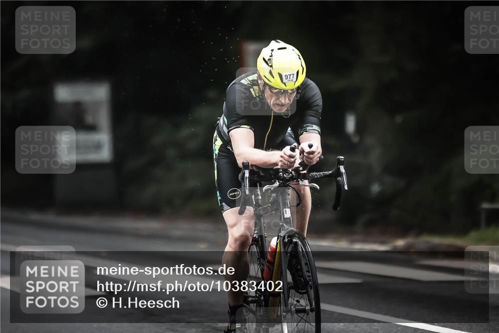 13.09.2026 - Stadtparktriathlon H.Heesch http://msf.ph/oto/10383402 13.09.2026 12:31:48 Radfahren 932, 977, 1044, 1084, 1111 meine-sportfotos.de