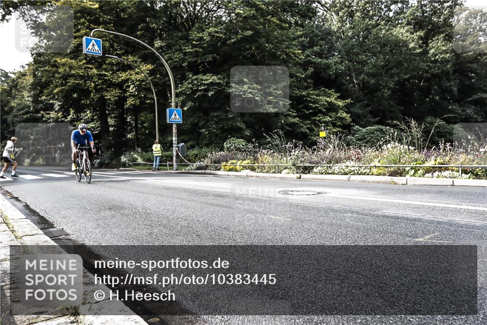 13.09.2026 - Stadtparktriathlon H.Heesch http://msf.ph/oto/10383445 13.09.2026 11:16:04 Radfahren 649 meine-sportfotos.de