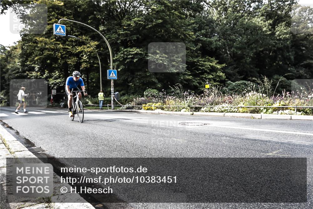 13.09.2026 - Stadtparktriathlon H.Heesch http://msf.ph/oto/10383451 13.09.2026 11:16:05 Radfahren 649 meine-sportfotos.de