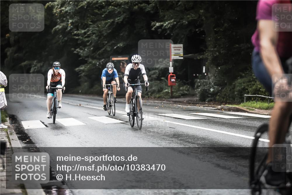 13.09.2026 - Stadtparktriathlon H.Heesch http://msf.ph/oto/10383470 13.09.2026 12:32:00 Radfahren 954, 1039, 1114, 1143, 1174 meine-sportfotos.de