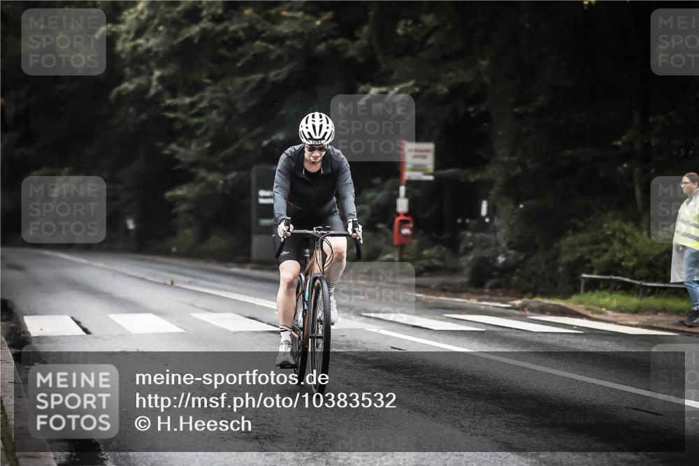 13.09.2026 - Stadtparktriathlon H.Heesch http://msf.ph/oto/10383532 13.09.2026 12:32:24 Radfahren 1094 meine-sportfotos.de