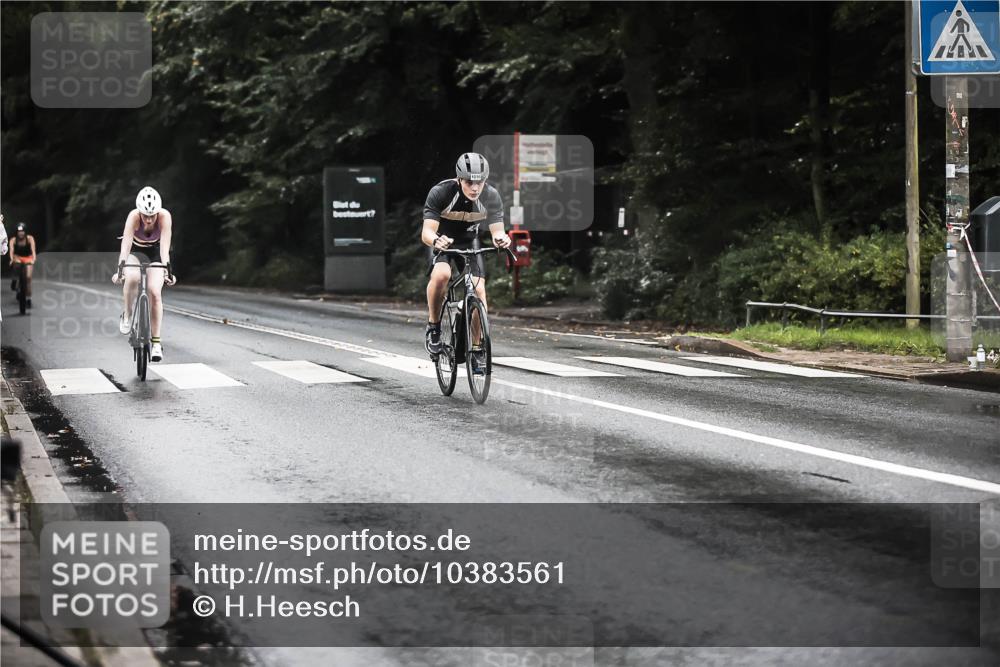 13.09.2026 - Stadtparktriathlon H.Heesch http://msf.ph/oto/10383561 13.09.2026 12:32:38 Radfahren 1016, 1107, 1166 meine-sportfotos.de