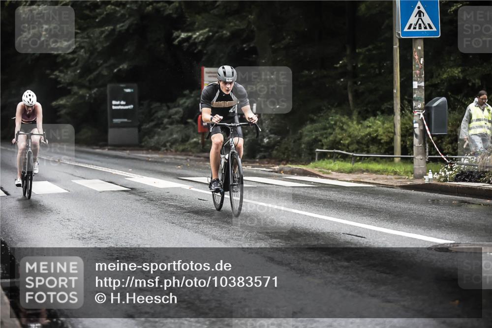 13.09.2026 - Stadtparktriathlon H.Heesch http://msf.ph/oto/10383571 13.09.2026 12:32:38 Radfahren 1016, 1107, 1166 meine-sportfotos.de