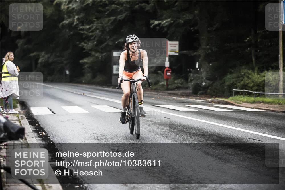 13.09.2026 - Stadtparktriathlon H.Heesch http://msf.ph/oto/10383611 13.09.2026 12:32:43 Radfahren 1016, 1107, 1166 meine-sportfotos.de
