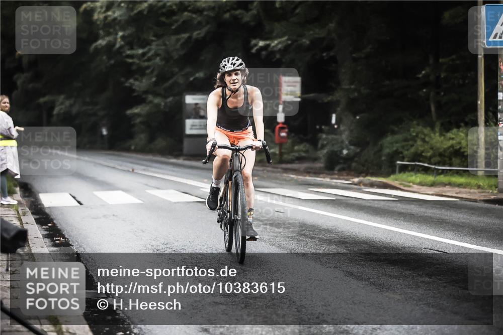 13.09.2026 - Stadtparktriathlon H.Heesch http://msf.ph/oto/10383615 13.09.2026 12:32:43 Radfahren 1016, 1107, 1166 meine-sportfotos.de