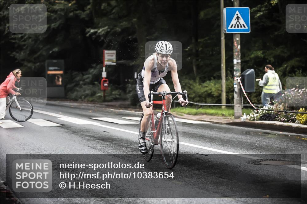 13.09.2026 - Stadtparktriathlon H.Heesch http://msf.ph/oto/10383654 13.09.2026 12:33:00 Radfahren 1124 meine-sportfotos.de