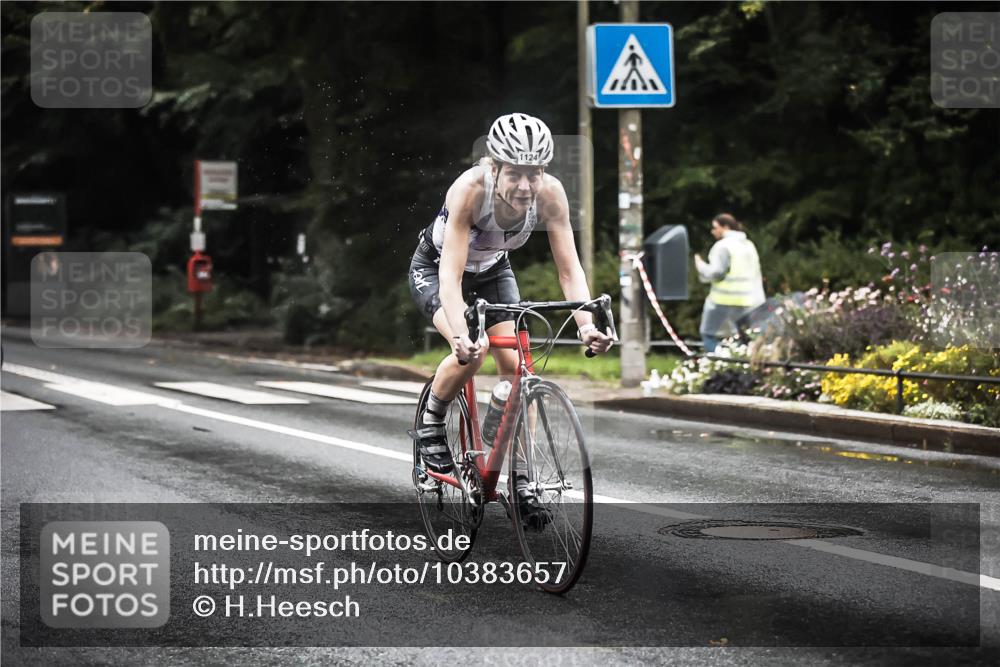 13.09.2026 - Stadtparktriathlon H.Heesch http://msf.ph/oto/10383657 13.09.2026 12:33:00 Radfahren 1124 meine-sportfotos.de