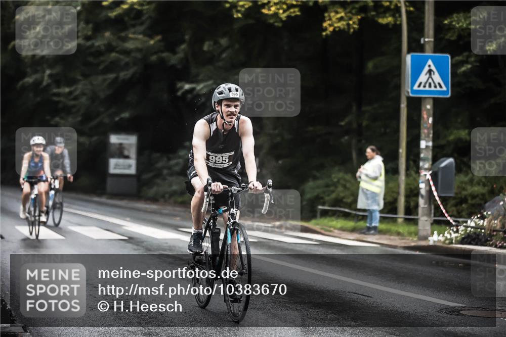 13.09.2026 - Stadtparktriathlon H.Heesch http://msf.ph/oto/10383670 13.09.2026 12:33:08 Radfahren 995, 1079, 1119, 1188 meine-sportfotos.de