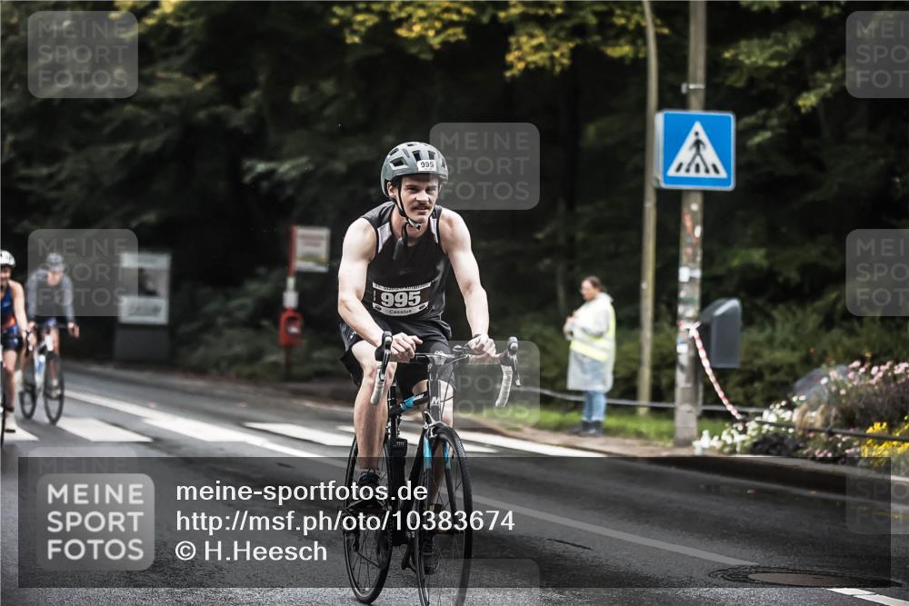 13.09.2026 - Stadtparktriathlon H.Heesch http://msf.ph/oto/10383674 13.09.2026 12:33:09 Radfahren 995, 1079, 1119, 1188 meine-sportfotos.de