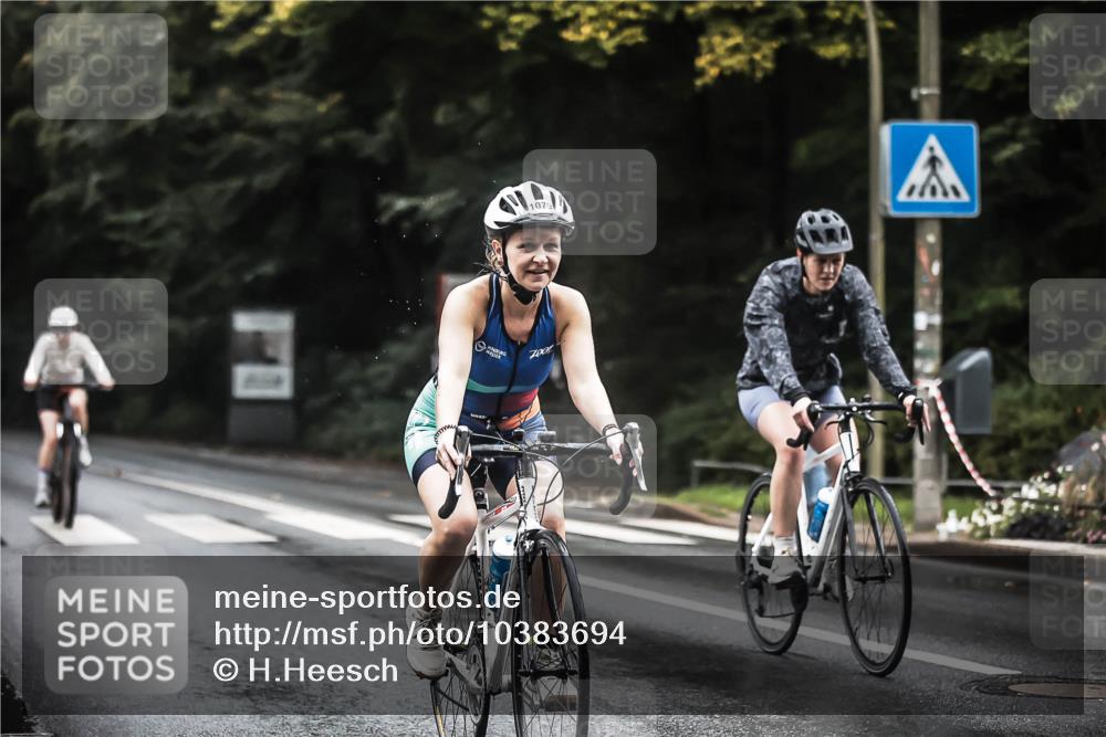 13.09.2026 - Stadtparktriathlon H.Heesch http://msf.ph/oto/10383694 13.09.2026 12:33:10 Radfahren 995, 1079, 1119, 1188 meine-sportfotos.de