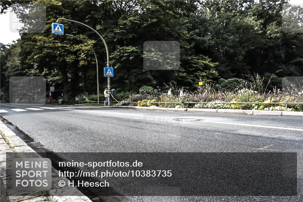 13.09.2026 - Stadtparktriathlon H.Heesch http://msf.ph/oto/10383735 13.09.2026 11:16:26 Radfahren 579, 606 meine-sportfotos.de