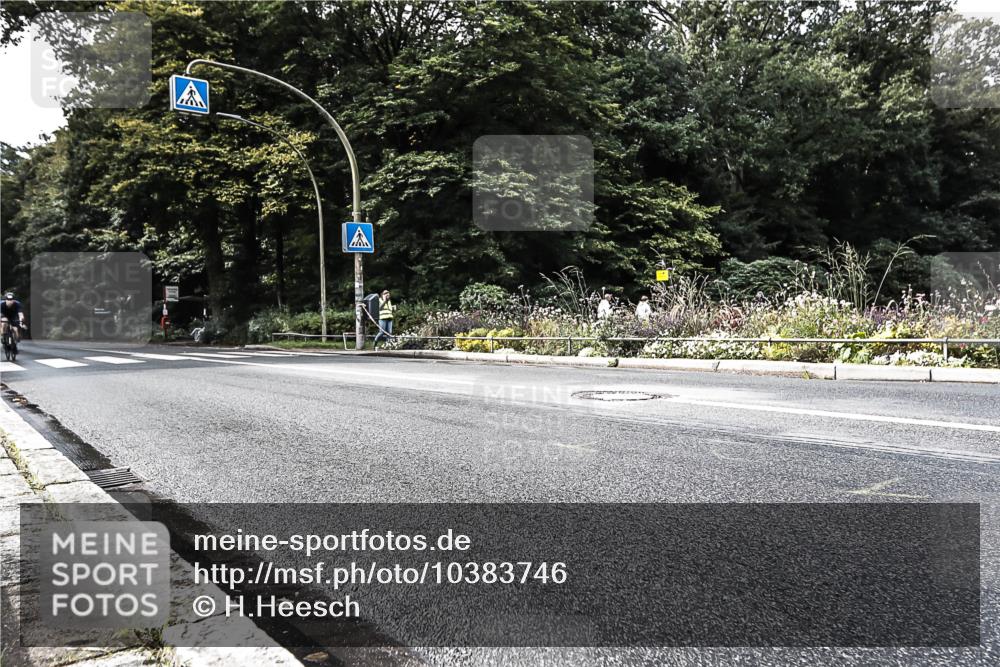 13.09.2026 - Stadtparktriathlon H.Heesch http://msf.ph/oto/10383746 13.09.2026 11:16:28 Radfahren 579, 606, 790 meine-sportfotos.de