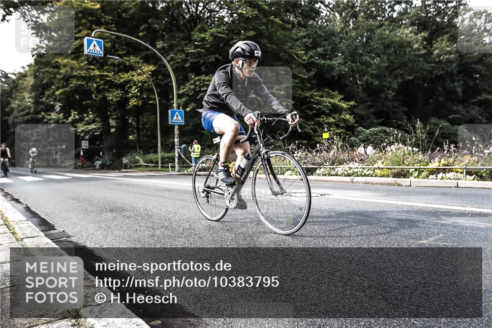 13.09.2026 - Stadtparktriathlon H.Heesch http://msf.ph/oto/10383795 13.09.2026 11:16:33 Radfahren 481, 482, 676, 691, 790 meine-sportfotos.de