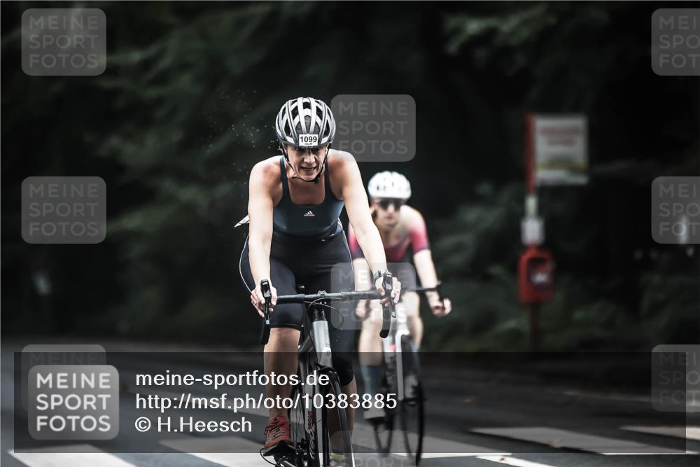 13.09.2026 - Stadtparktriathlon H.Heesch http://msf.ph/oto/10383885 13.09.2026 12:33:47 Radfahren 1008, 1086, 1093, 1099, 1117, 1131 meine-sportfotos.de
