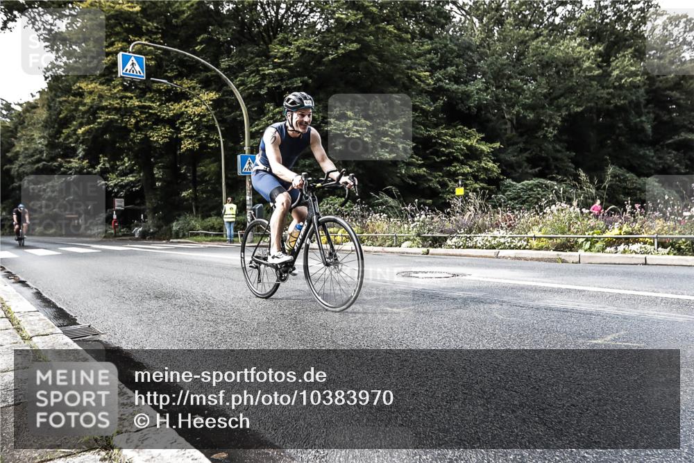 13.09.2026 - Stadtparktriathlon H.Heesch http://msf.ph/oto/10383970 13.09.2026 11:17:33 Radfahren 1799 meine-sportfotos.de