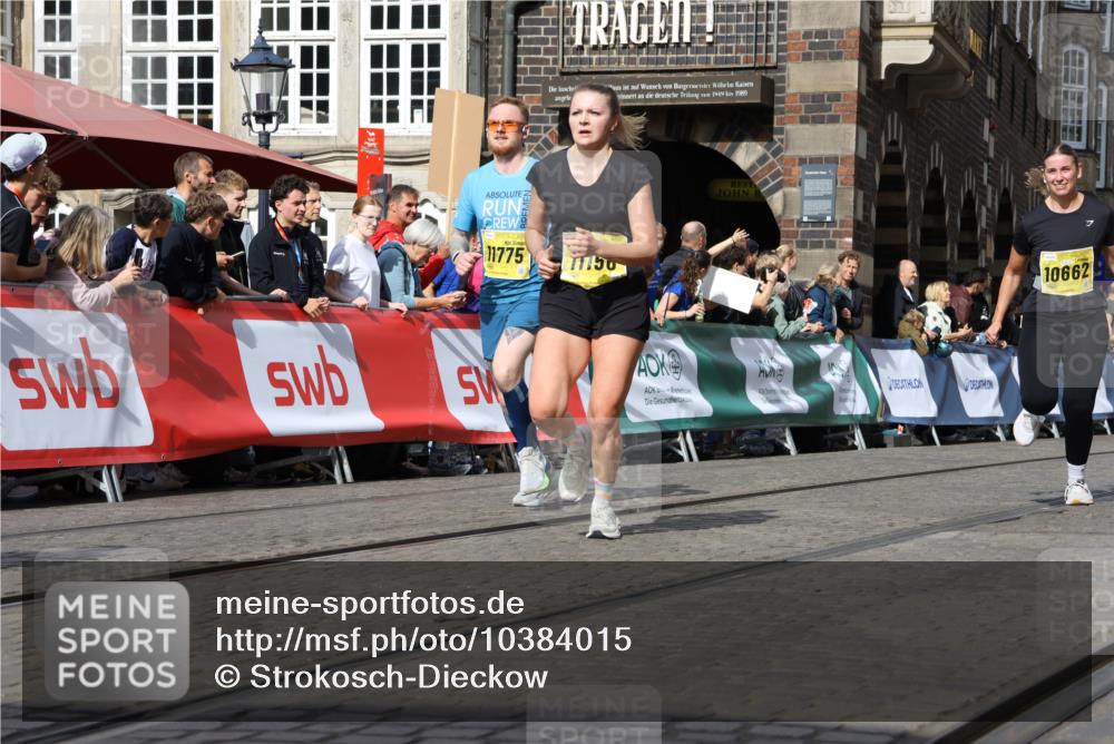 13.09.2026 - 21. swb-Marathon Bremen Strokosch-Dieckow http://msf.ph/oto/10384015 13.09.2026 11:06:13 Ziel 10018, 10168, 10204, 10238, 10305, 10382, 10457, 10619, 10662, 11024, 11132, 11156, 11164, 11477, 12186, 12378, 12486, 12523, 12528, 12773, 10376, 10681, 10682, 10852, 10853, 11028, 11340, 11374, 11432, 11690, 11729, 11849, 12217, 12479 meine-sportfotos.de