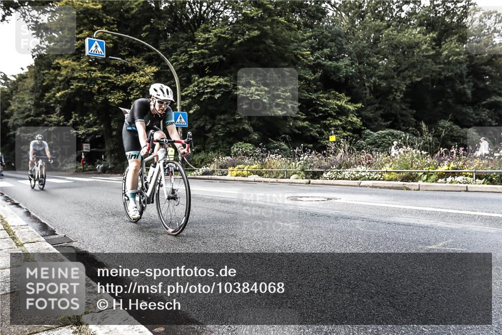 13.09.2026 - Stadtparktriathlon H.Heesch http://msf.ph/oto/10384068 13.09.2026 11:18:33 Radfahren 647, 718, 730, 820, 821 meine-sportfotos.de