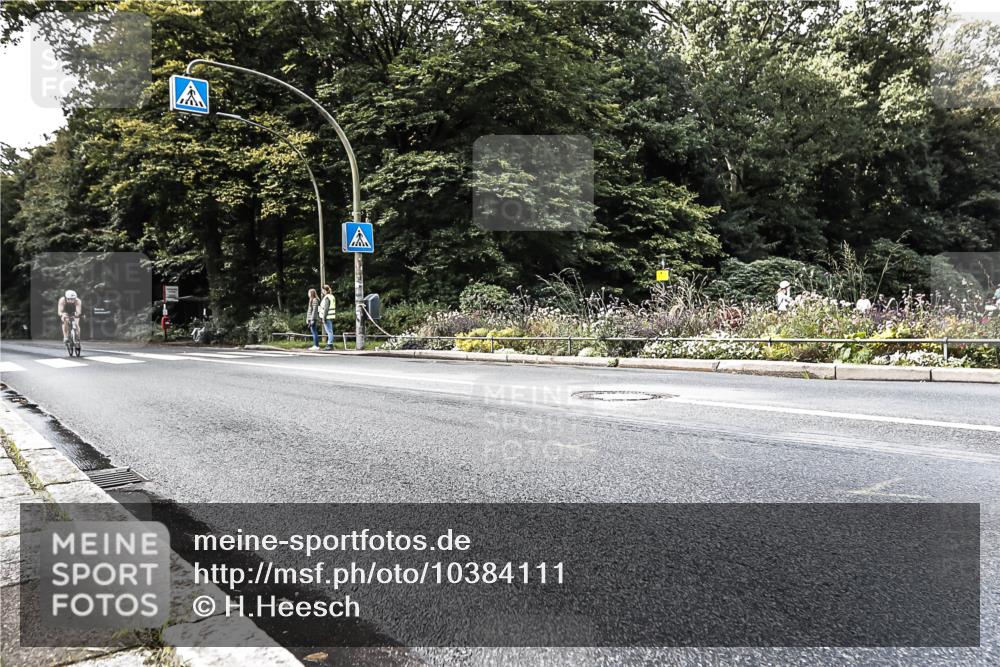 13.09.2026 - Stadtparktriathlon H.Heesch http://msf.ph/oto/10384111 13.09.2026 11:18:48 Radfahren 688 meine-sportfotos.de