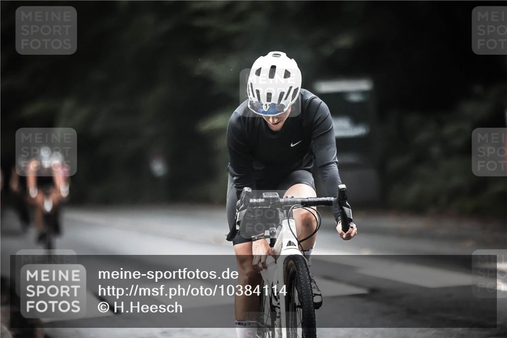 13.09.2026 - Stadtparktriathlon H.Heesch http://msf.ph/oto/10384114 13.09.2026 12:34:11 Radfahren 987, 1031, 1043, 1089, 1096, 1141, 1145, 1150, 1184, 1308 meine-sportfotos.de
