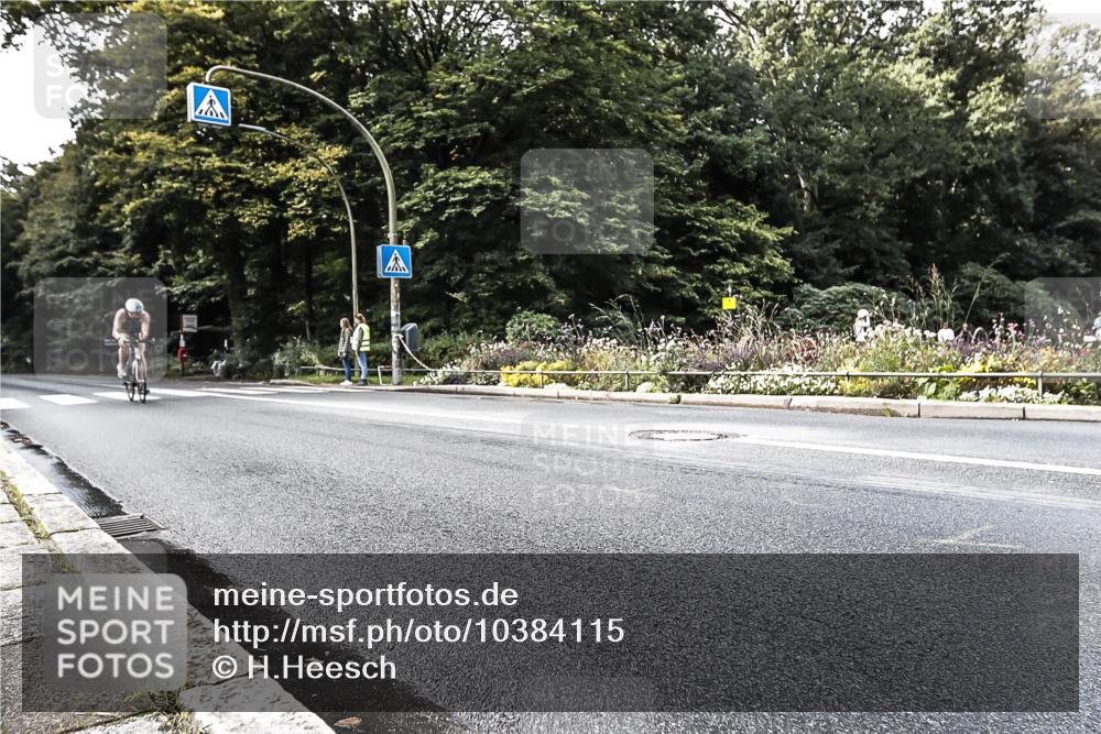 13.09.2026 - Stadtparktriathlon H.Heesch http://msf.ph/oto/10384115 13.09.2026 11:18:48 Radfahren 688 meine-sportfotos.de