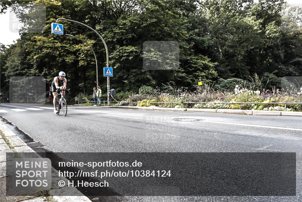 13.09.2026 - Stadtparktriathlon H.Heesch http://msf.ph/oto/10384124 13.09.2026 11:18:49 Radfahren 603, 688 meine-sportfotos.de