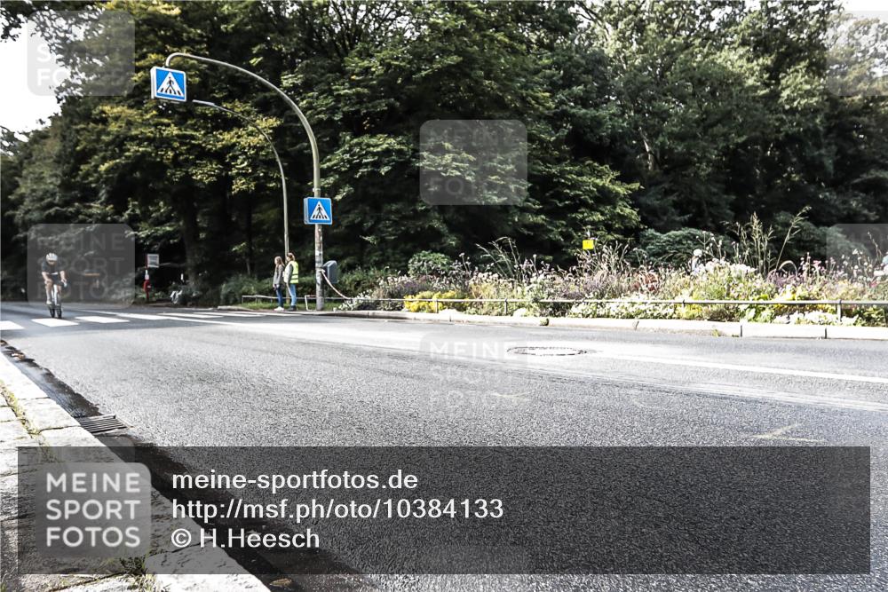 13.09.2026 - Stadtparktriathlon H.Heesch http://msf.ph/oto/10384133 13.09.2026 11:18:51 Radfahren 603, 688 meine-sportfotos.de