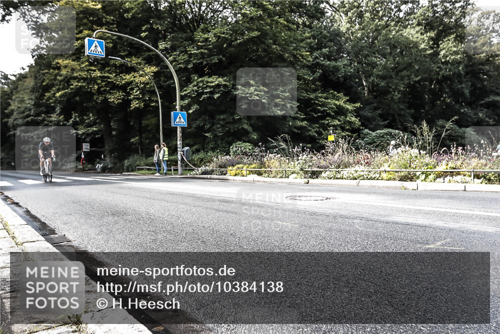 13.09.2026 - Stadtparktriathlon H.Heesch http://msf.ph/oto/10384138 13.09.2026 11:18:51 Radfahren 603, 688 meine-sportfotos.de