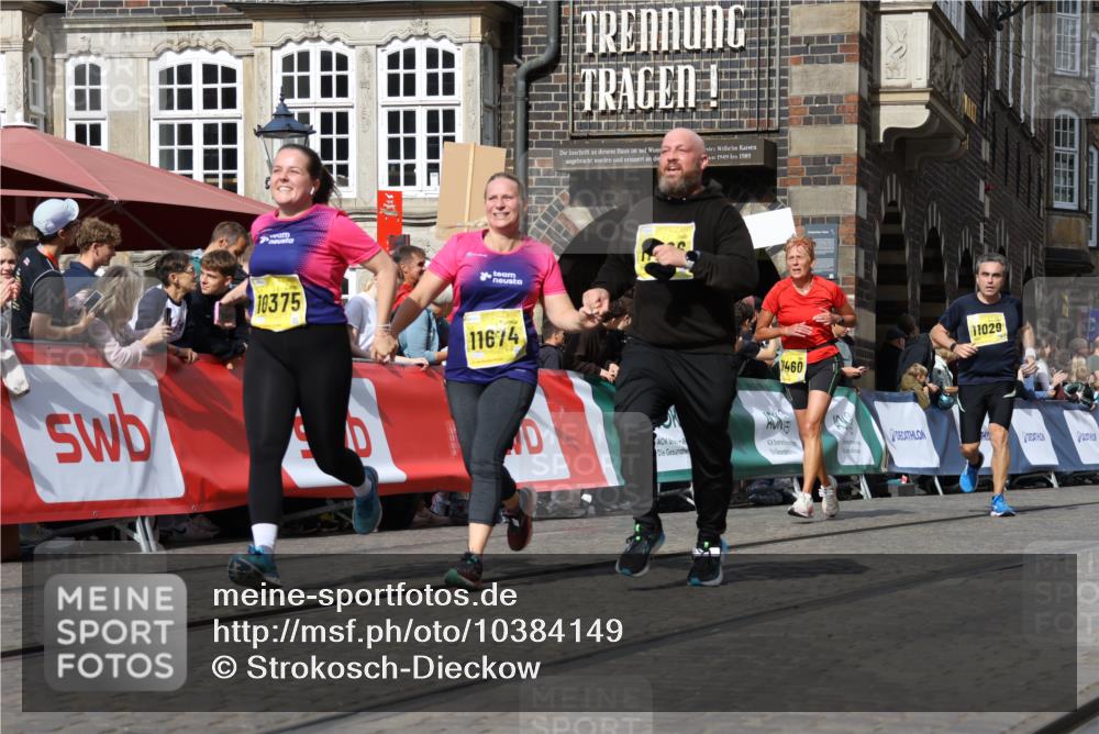 13.09.2026 - 21. swb-Marathon Bremen Strokosch-Dieckow http://msf.ph/oto/10384149 13.09.2026 11:06:19 Ziel 10018, 10204, 10305, 10375, 10382, 10619, 10662, 11132, 11156, 11164, 11477, 11674, 11775, 11786, 12186, 12378, 12486, 12523, 12528, 10852, 10853, 11021, 11028, 11240, 11340, 11374, 11432, 11729, 12217, 12485 meine-sportfotos.de