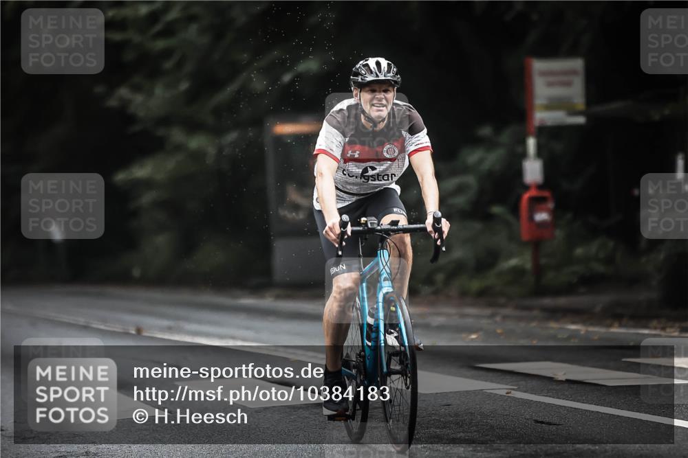 13.09.2026 - Stadtparktriathlon H.Heesch http://msf.ph/oto/10384183 13.09.2026 12:34:20 Radfahren 1029, 1043, 1104, 1141, 1145, 1170, 1187, 1235 meine-sportfotos.de