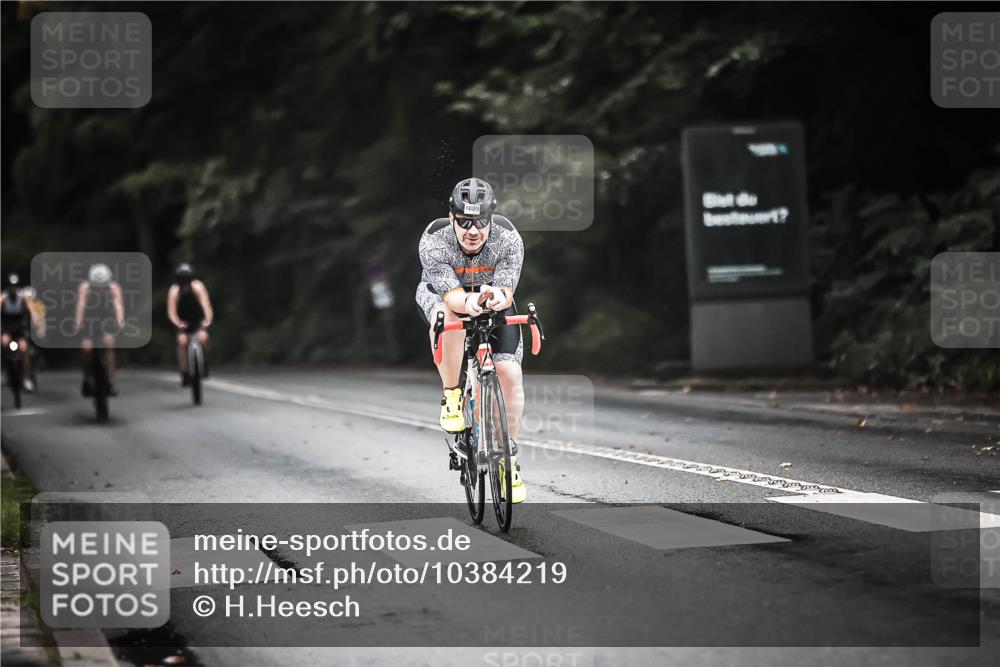 13.09.2026 - Stadtparktriathlon H.Heesch http://msf.ph/oto/10384219 13.09.2026 12:34:29 Radfahren 1005, 1144, 1159, 1235 meine-sportfotos.de