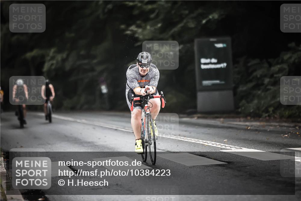 13.09.2026 - Stadtparktriathlon H.Heesch http://msf.ph/oto/10384223 13.09.2026 12:34:29 Radfahren 1005, 1144, 1159, 1235 meine-sportfotos.de