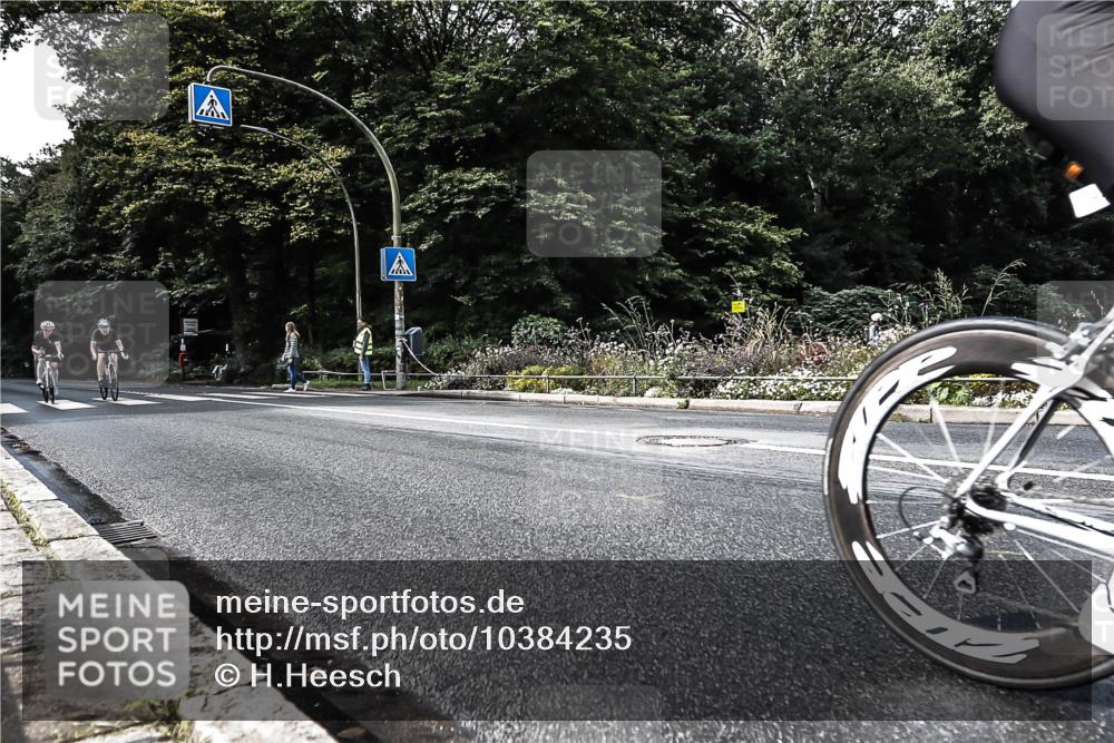 13.09.2026 - Stadtparktriathlon H.Heesch http://msf.ph/oto/10384235 13.09.2026 11:18:59 Radfahren 685, 694, 710, 721, 778 meine-sportfotos.de