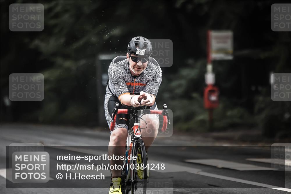 13.09.2026 - Stadtparktriathlon H.Heesch http://msf.ph/oto/10384248 13.09.2026 12:34:30 Radfahren 1005, 1144, 1159, 1167, 1224, 1235 meine-sportfotos.de