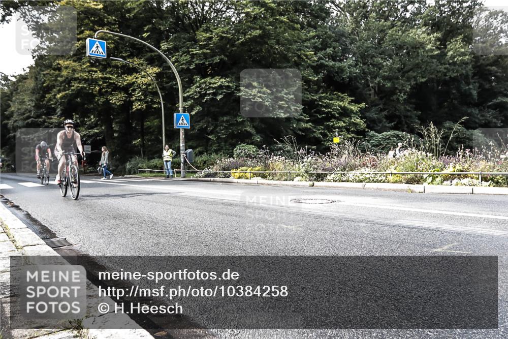 13.09.2026 - Stadtparktriathlon H.Heesch http://msf.ph/oto/10384258 13.09.2026 11:19:02 Radfahren 524, 710, 721, 726, 778 meine-sportfotos.de