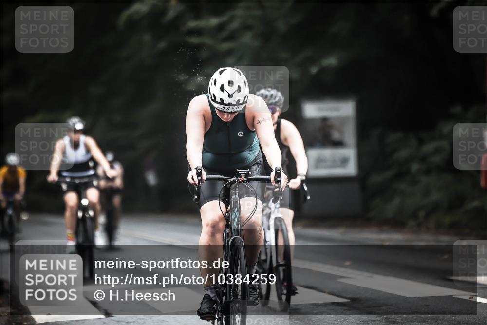 13.09.2026 - Stadtparktriathlon H.Heesch http://msf.ph/oto/10384259 13.09.2026 12:34:34 Radfahren 1005, 1027, 1144, 1159, 1167, 1224 meine-sportfotos.de