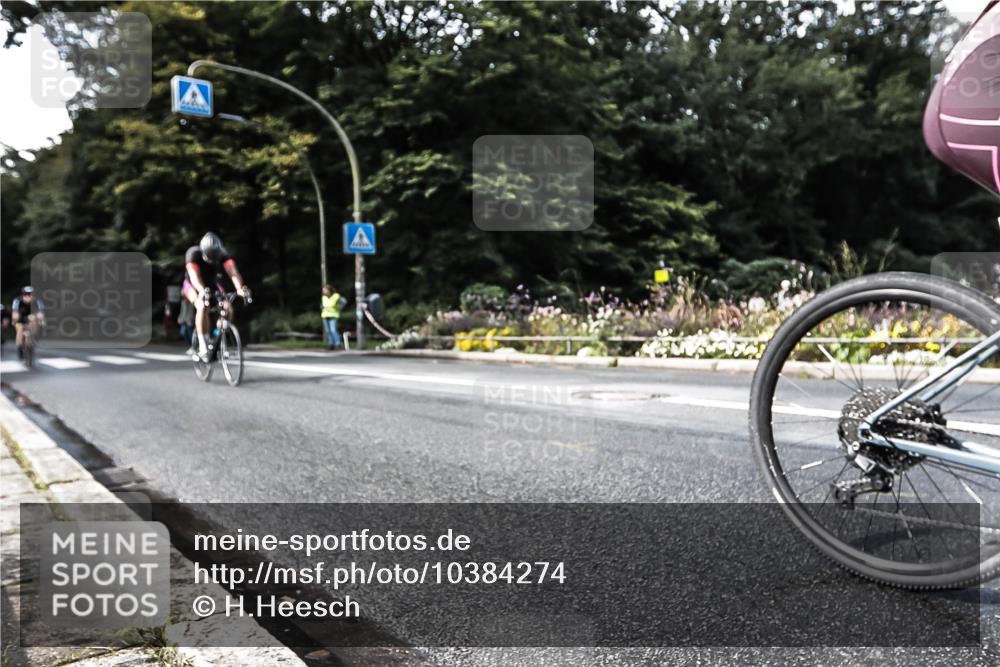 13.09.2026 - Stadtparktriathlon H.Heesch http://msf.ph/oto/10384274 13.09.2026 11:19:03 Radfahren 524, 710, 721, 726, 778, 817 meine-sportfotos.de